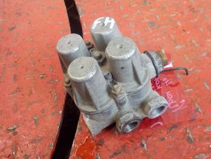 1075765 VOLVO Кран 4-х контурный, № XF343004