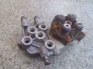 5010216965 RENAULT Кран 4-х контурный, № XF22059