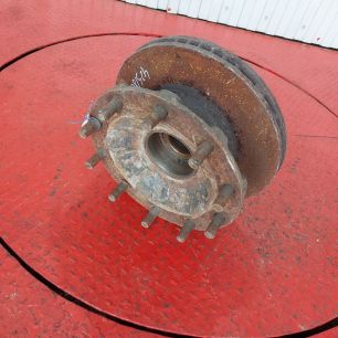 85107750 VOLVO Ступица передняя, № XF423180