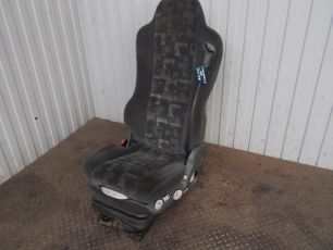 9739102109 MERCEDES Сиденье левое, № XF77159