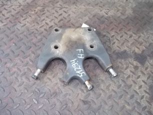 20453119 VOLVO Кронштейн реактивной тяги