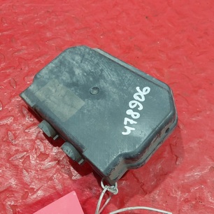 21999956 VOLVO Крышка блока предохранителей, № XF478906