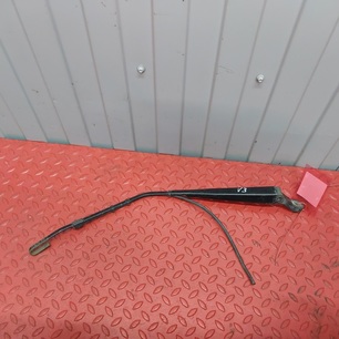 8189632 VOLVO Поводок стеклоочистителя, № XF467369