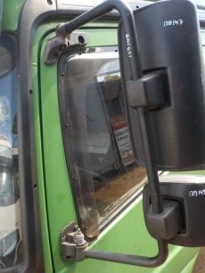 0018109714 MERCEDES Кронштейн зеркала, № XF139145
