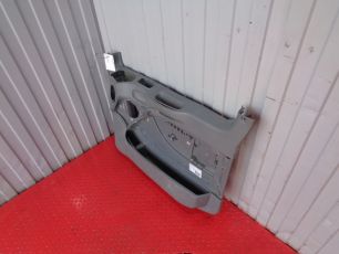 9437200300 MERCEDES Обшивка двери, № XF287065