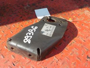 9425500740 MERCEDES Кронштейн насоса подъема кабины