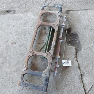 1629421 VOLVO Подножка решетки радиатора, № XF427059