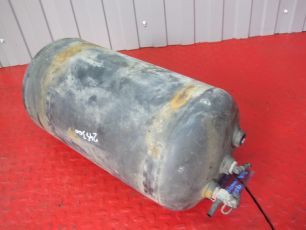 0054322201 MERCEDES Ресивер воздушный, № XF245300