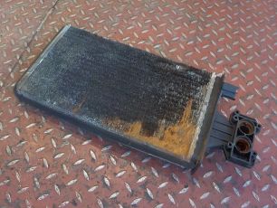 504078680 IVECO Радиатор отопителя