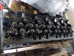 20477736 VOLVO Головка блока, № XF67198