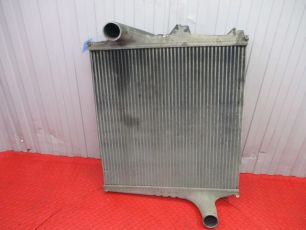21375541 VOLVO Интеркулер, № XF318694
