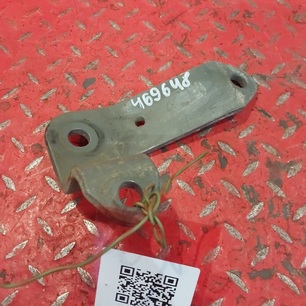 WG9925682121 SITRAK\HOWO Кронштейн стойки стабилизатора