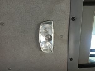 9438200101 MERCEDES Фонарь освещения салона