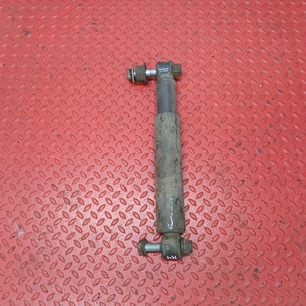 5010647062 RENAULT Амортизатор передний, № XF476067