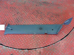 1480662 SCANIA Накладка стойки, № XF302571