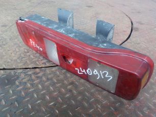 7420802350 RENAULT Фонарь задний правый, № XF240913