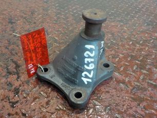 9425531338 MERCEDES Кронштейн цилиндра подъёма кабины, № XF126721