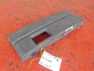 1799119 SCANIA Накладка подножки правая, № XF210906