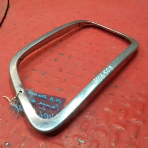 9438260259 MERCEDES Рамка фары левая, № XF406508