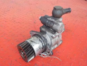 3986328 VOLVO Насос ГУР, № XF138188