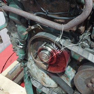 20564240 VOLVO Привод термомуфты, № XF470255