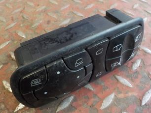 9438200097 MERCEDES Блок управления стеклоподъемника, № XF179882