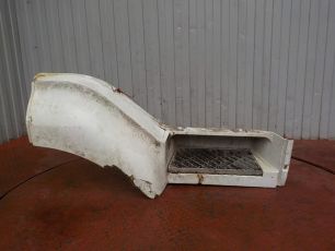 5010468636 RENAULT Корпус подножки верхний правый, № XF106067