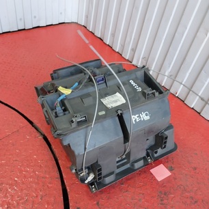5010226251 RENAULT Корпус отопителя