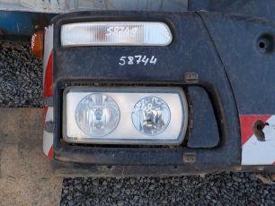 504221320 IVECO Бампер передний правая часть