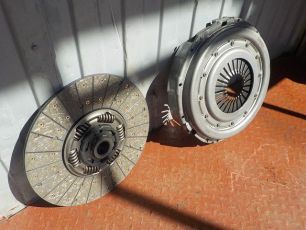 Изображение грузовика