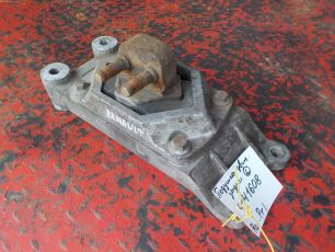 5010316680 RENAULT Подушка двигателя, № XF141608