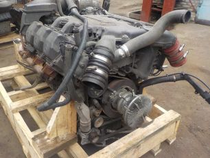 0020106500 MERCEDES Двигатель, OM501