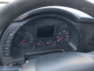 5801938085 IVECO Панель приборов