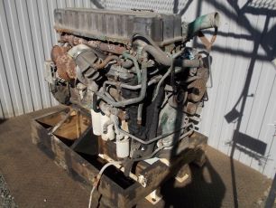 1639652 VOLVO Двигатель, D12D