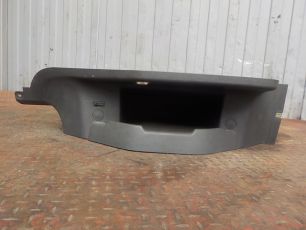 8189687 VOLVO Накладка торпедо