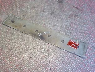5000694613 RENAULT Крышка двигателя