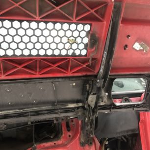 1383887 SCANIA Петля капота левая, № XF266795