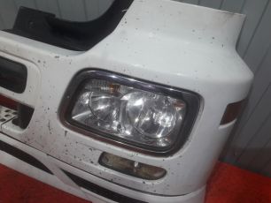 9438806072 MERCEDES Бампер передний левая часть, № XF395178