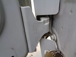 9607220144 MERCEDES Петля двери нижняя левая, № XF278875