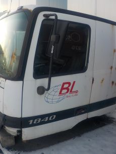 9417200805 MERCEDES Дверь левая, № XF94700