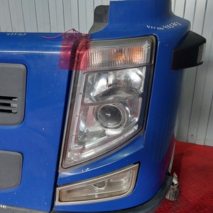 82304599 VOLVO Фара левая, № XF455786