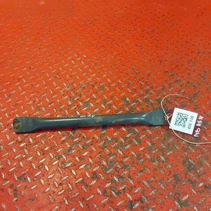 9406660385 MERCEDES Кронштейн подножки
