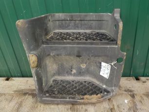 20593734 VOLVO Корпус подножки нижний правый, № XF76957