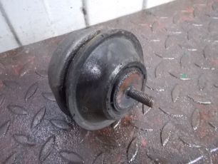 6532935 FORD Опора двигателя, № XF69286