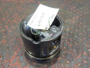 5410300037 MERCEDES Поршень, № XF124026