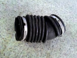1684286 FORD Патрубок, № XF34047