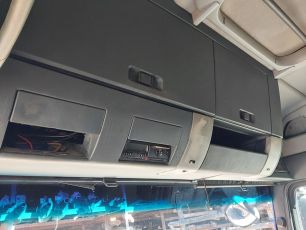 81252016252 MAN Плафон салонный, № XF426969