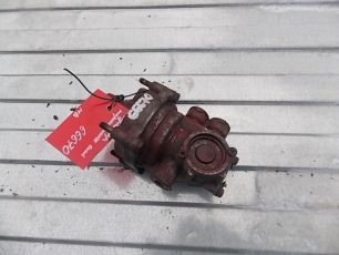 0014318312 MERCEDES Регулятор тормозных сил, № XF66670
