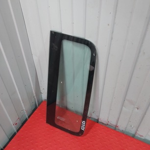 810W625500011 SITRAK\HOWO Стекло боковое левое