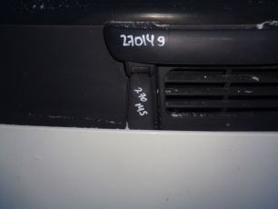 82215401 VOLVO Петля капота правая, № XF270145